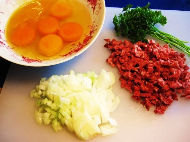 Eier mit Cabanossi ... - Rezept - Bild Nr. 4