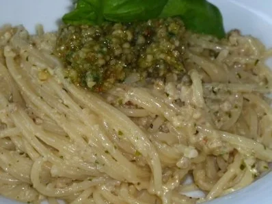 Walnuss Pesto zu Spaghetti - Rezept - Bild Nr. 2