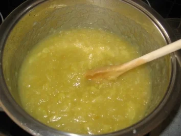 Rezept: Selbstgemachter Apfelmus Selbstgemachter Apfelmus - Rezept