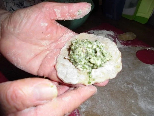 Schlutzkrapfen mit Mangold-schinkenfüllung - Rezept - Bild Nr. 7