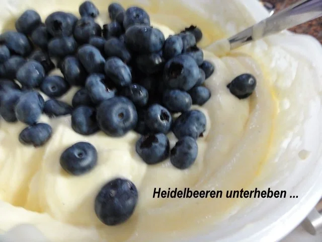 KuchenZwerg:   KÄSEKUCHEN mit Heidelbeeren - Rezept - Bild Nr. 6
