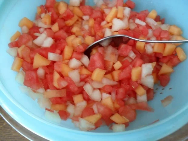 Melonentorte -lecker und leicht - zu meinem 60.sten von meiner Tochter Corina zubereitet - Rezept - Bild Nr. 6