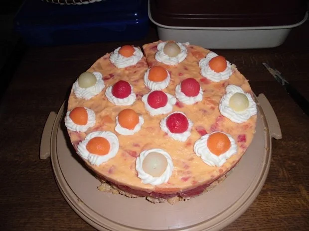 Melonentorte -lecker und leicht - zu meinem 60.sten von meiner Tochter Corina zubereitet - Rezept - Bild Nr. 12