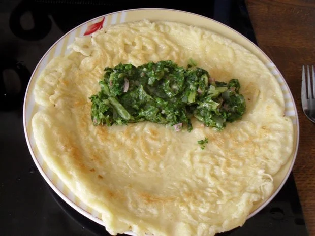 Rezept: Flädle mit Mangold-Schinken-Hirtenkäsefüllung und Frischkäsesößle Bild Nr. 10 Flädle mit Mangold-Schinken-Hirtenkäsefüllung und Frischkäsesößle - Rezept - Bild Nr. 10