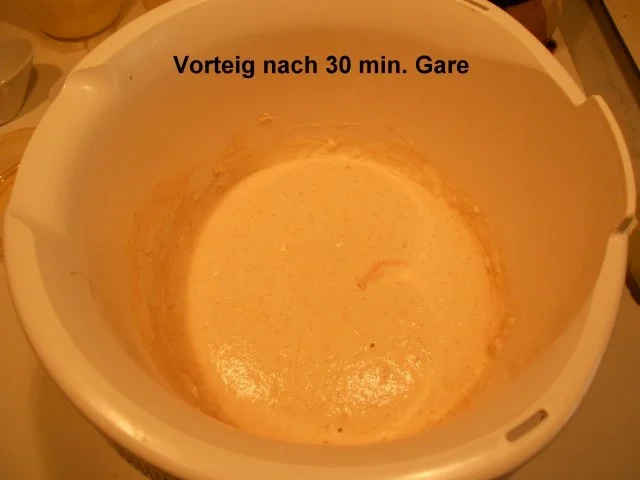 Rezept: Marzipan- Brötchen Bild Nr. 10 Marzipan- Brötchen - Rezept - Bild Nr. 10