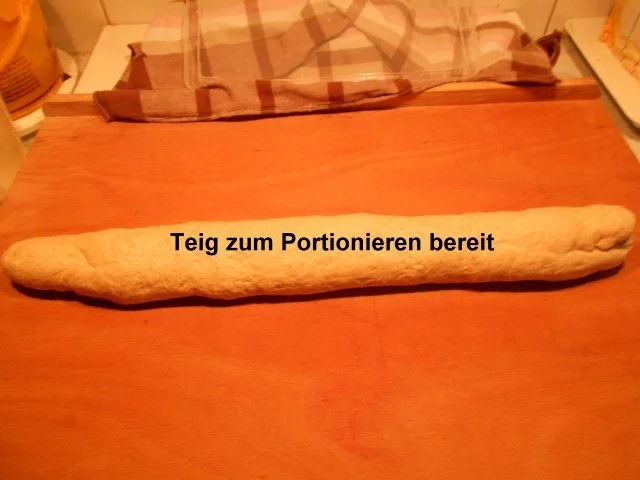 Rezept: Marzipan- Brötchen Bild Nr. 24 Marzipan- Brötchen - Rezept - Bild Nr. 24