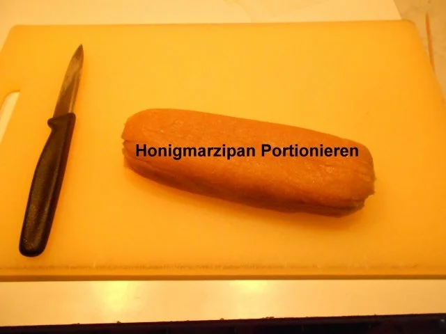 Rezept: Marzipan- Brötchen Bild Nr. 28 Marzipan- Brötchen - Rezept - Bild Nr. 28