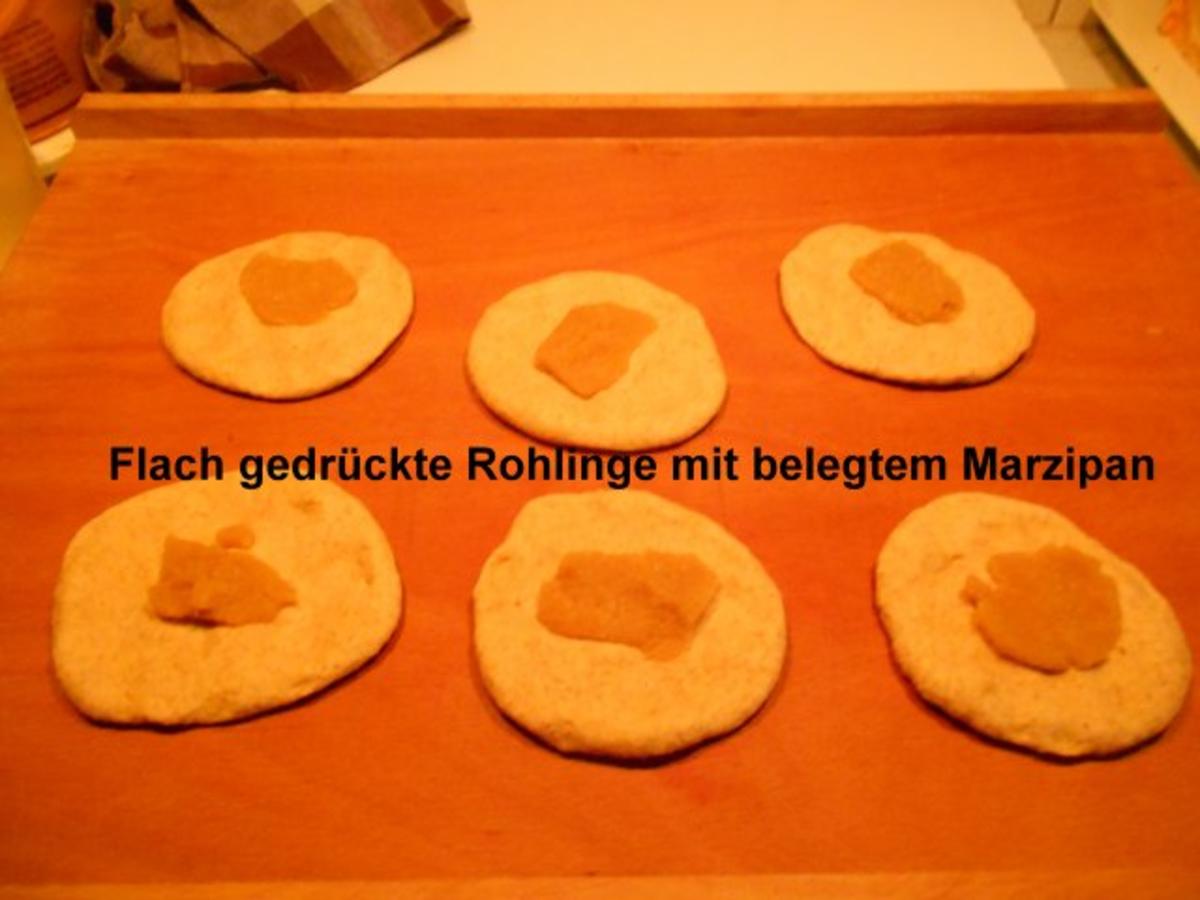 Marzipan- Brötchen - Rezept - Bild Nr. 33
