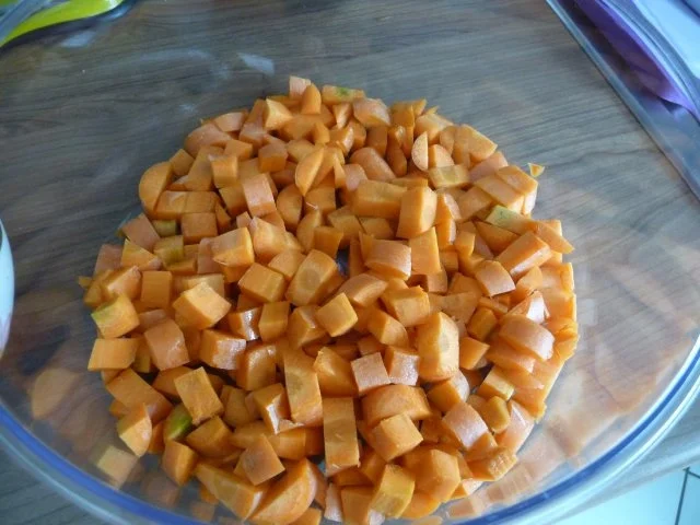 Suppen & Eintöpfe : Kürbissuppe mit oder OHNE Würsten - Rezept - Bild Nr. 7