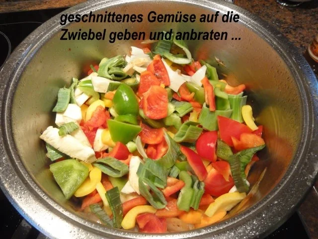 Fleisch:    RINDERGULASCH  mit Miniknödel - Rezept - Bild Nr. 5