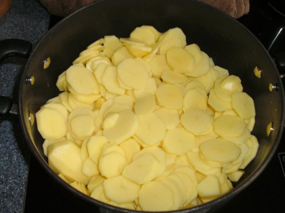 Rahmblättle ein Kartoffeleintopf - Rezept - Bild Nr. 3