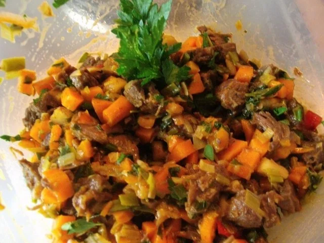 Rezept: Rindfleischsalat aus der Beinscheibe Rindfleischsalat aus der Beinscheibe - Rezept