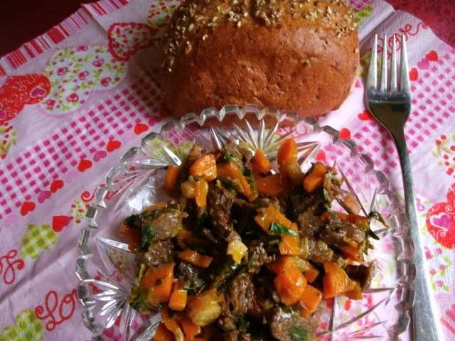 Rezept: Rindfleischsalat aus der Beinscheibe Bild Nr. 15 Rindfleischsalat aus der Beinscheibe - Rezept - Bild Nr. 15