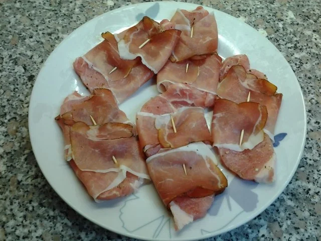 Rezept: Landrauch Schnitzel mit Salzkartoffeln Bild Nr. 2 Landrauch Schnitzel mit Salzkartoffeln - Rezept - Bild Nr. 2