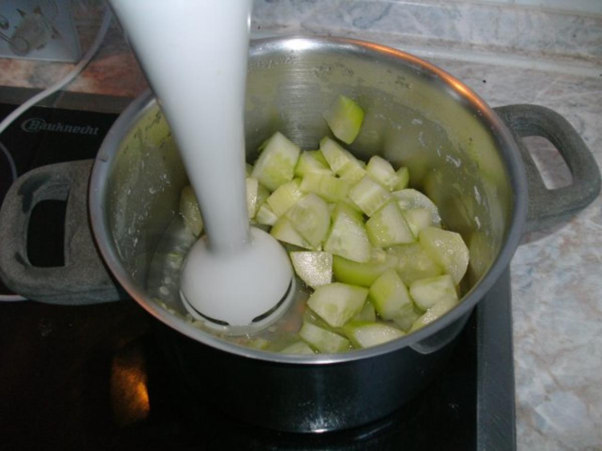 Zucchini-Gurken-Suppe - Rezept - Bild Nr. 4