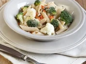 Schnelle Gemüse-Nudeln mit Parmesan - Rezept