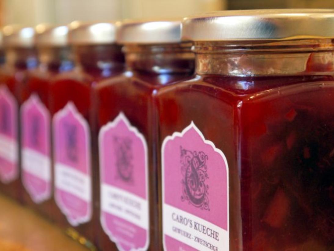 Würzig scharfe Zwetschgen Marmelade - einfach - 102 kcal/100g