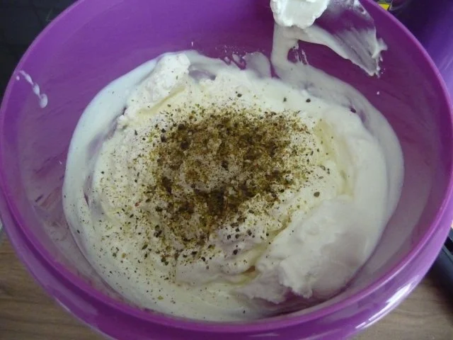 Schmalhans - Küchenmeister : Pellkartoffeln mit Gurkenquark - Rezept - Bild Nr. 4