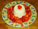 Buttermilchgelee mit Erdbeeren - Rezept