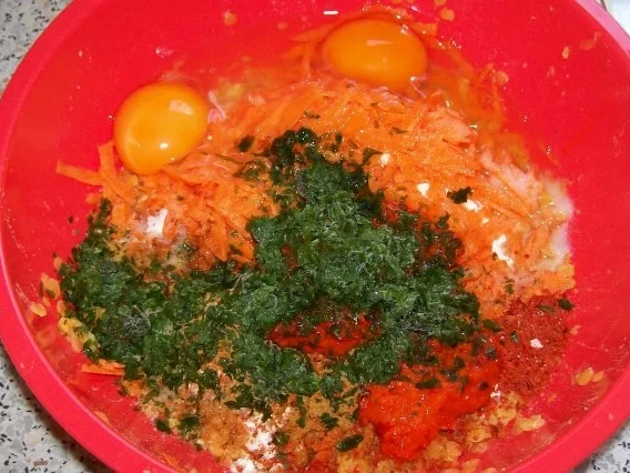 Vegetarische Küche: Scharfe Linsen-Möhren-Bratlinge - Rezept - Bild Nr. 3