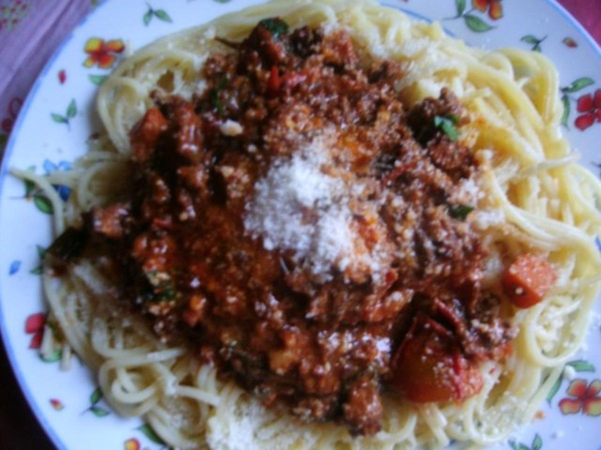 Spaghetti Bolognese - Rezept - Bild Nr. 12