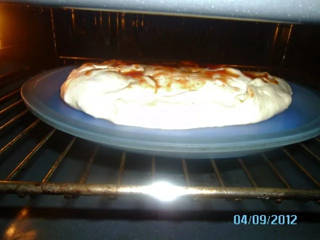 Calzone (mit Pilzen, Salami und Schinken) - Rezept - Bild Nr. 14