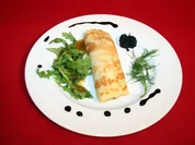 Pfannkuchen-Lachs-Roulade à la Königsallee - Rezept