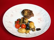 Düsseldorfer Senfrostbraten vom Rinderfilet mit neuen Kartöffelchen und Gemüse - Rezept