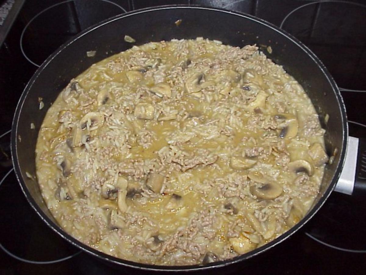 Bilder für Reisfleisch mit Champignons - Rezept