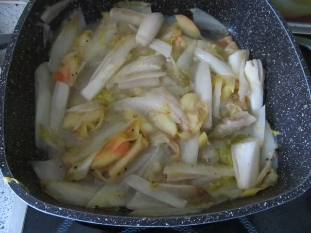 Putenröllchen mit Chicoreegemüse - Rezept - Bild Nr. 8