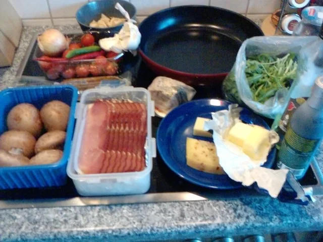 Rezept: "Salat mit dem besten aus Südost" - "Mein Lieblingssalat aus BaWü, Allgäu und Russia" Bild Nr. 2 "Salat mit dem besten aus Südost" - "Mein Lieblingssalat aus BaWü, Allgäu und Russia" - Rezept - Bild Nr. 2