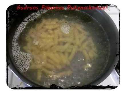 Geflügel: Pikantes Putenschnitzel mit Rahm-Steinpilzen - Rezept - Bild Nr. 7