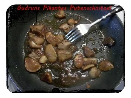 Geflügel: Pikantes Putenschnitzel mit Rahm-Steinpilzen - Rezept - Bild Nr. 9