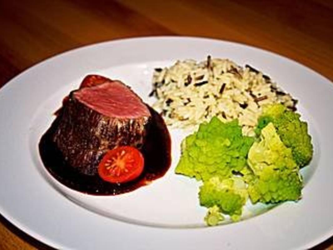 Herzhafte dunkle Sauce zu Ente, Rind ect Rezept kochbar.de