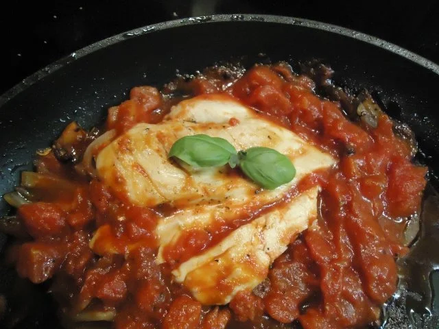 Hühnerbrust in Tomaten - Rezept