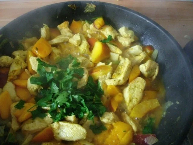 Curryhähnchenstreifen mit Nektarinen und Fenchel - Rezept - Bild Nr. 7