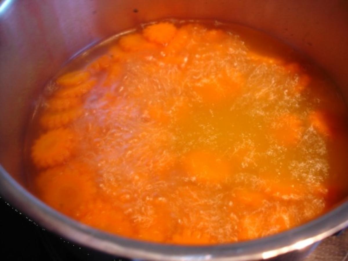 Möhren-Kartoffel-Cremesuppe - Rezept - Bild Nr. 7