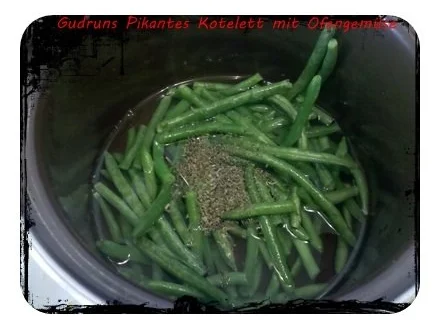 Rezept: Fleisch: Pikantes Kotelett mit Ofengemüse Bild Nr. 3 Fleisch: Pikantes Kotelett mit Ofengemüse - Rezept - Bild Nr. 3