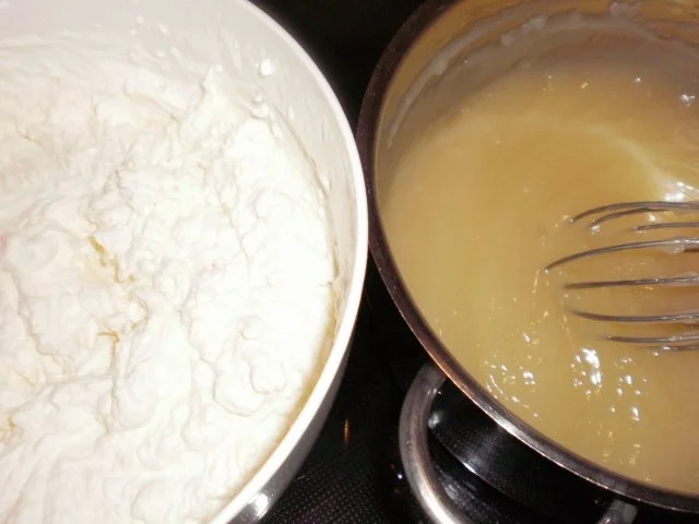 Rezept: Sekt-Torte, (nicht's für Kid's) Bild Nr. 4 Sekt-Torte, (nicht's für Kid's) - Rezept - Bild Nr. 4