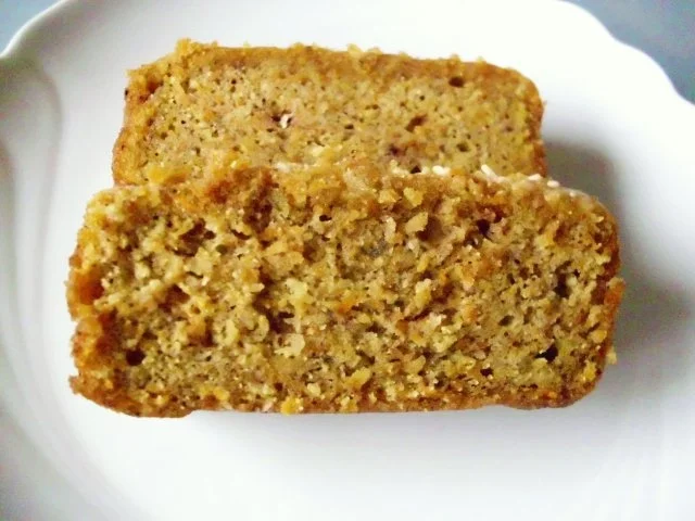 Rezept: Möhren-Nuss Kuchen Bild Nr. 2 Möhren-Nuss Kuchen - Rezept - Bild Nr. 2