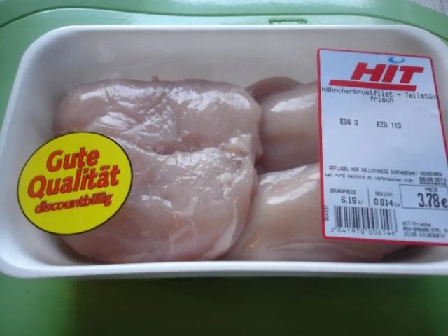 Rezept: Backhendlbrustfilet mit gebratenem Eierreis Bild Nr. 2 Backhendlbrustfilet mit gebratenem Eierreis - Rezept - Bild Nr. 2