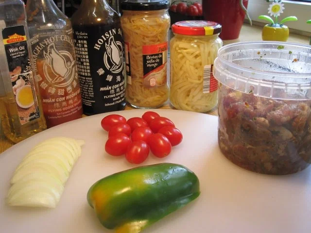 Rezept: Wok-Nudeln mit Schweinefleisch ... Bild Nr. 4 Wok-Nudeln mit Schweinefleisch ... - Rezept - Bild Nr. 4