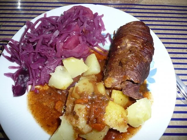 Rezept: Rouladen gefüllt klassisch oder Frischkäse-Rucola !! Bild Nr. 9 Rouladen gefüllt klassisch oder Frischkäse-Rucola !! - Rezept - Bild Nr. 9