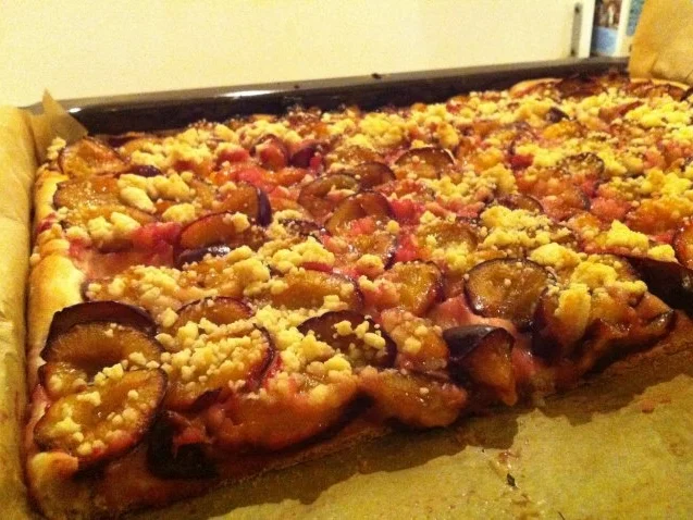 Veganer Zwetschgenkuchen vom Blech - Rezept