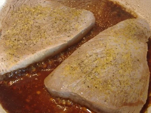 Carpacio von Ochsenherztomaten und Thunfischsteak - Rezept - Bild Nr. 4