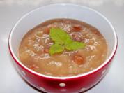 Einfaches Apfelkompott mit Zimt und Sultaninen - Rezept