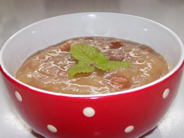 Einfaches Apfelkompott mit Zimt und Sultaninen - schnell & einfach - 61 ... Einfaches Apfelkompott mit Zimt und Sultaninen - schnell & einfach - 61 ...