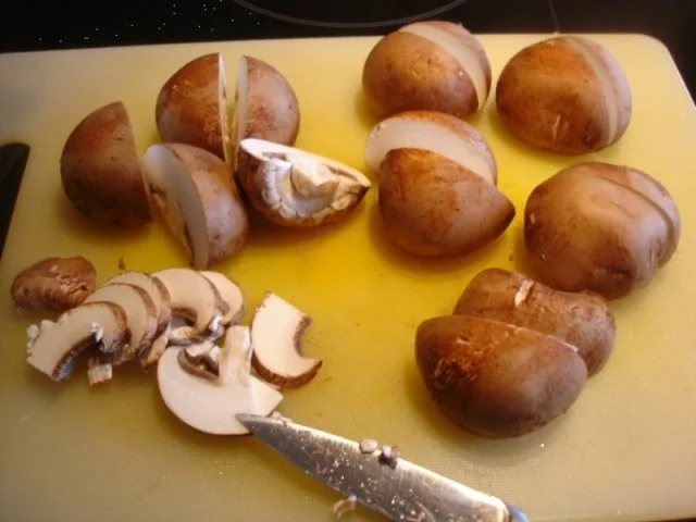 Rezept: Gabelspaghetti mit Mett-Pilz-Möhren-Sauce Bild Nr. 7 Gabelspaghetti mit Mett-Pilz-Möhren-Sauce - Rezept - Bild Nr. 7