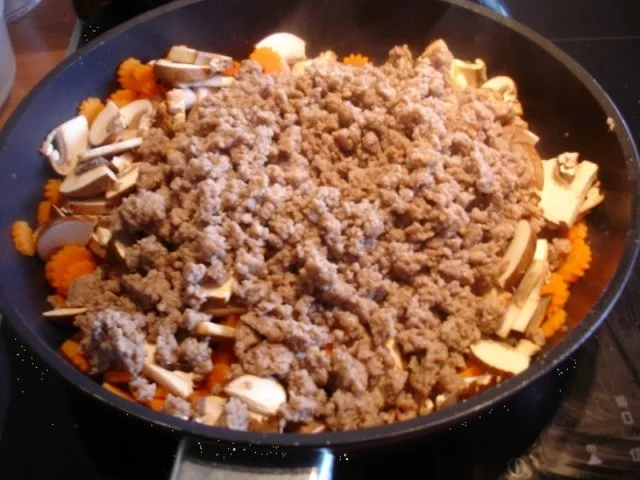 Rezept: Gabelspaghetti mit Mett-Pilz-Möhren-Sauce Bild Nr. 18 Gabelspaghetti mit Mett-Pilz-Möhren-Sauce - Rezept - Bild Nr. 18