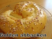 Rezept: Hefeschnecke mit getrockneten Frรผchten Hefeschnecke mit getrockneten Frรผchten - Rezept